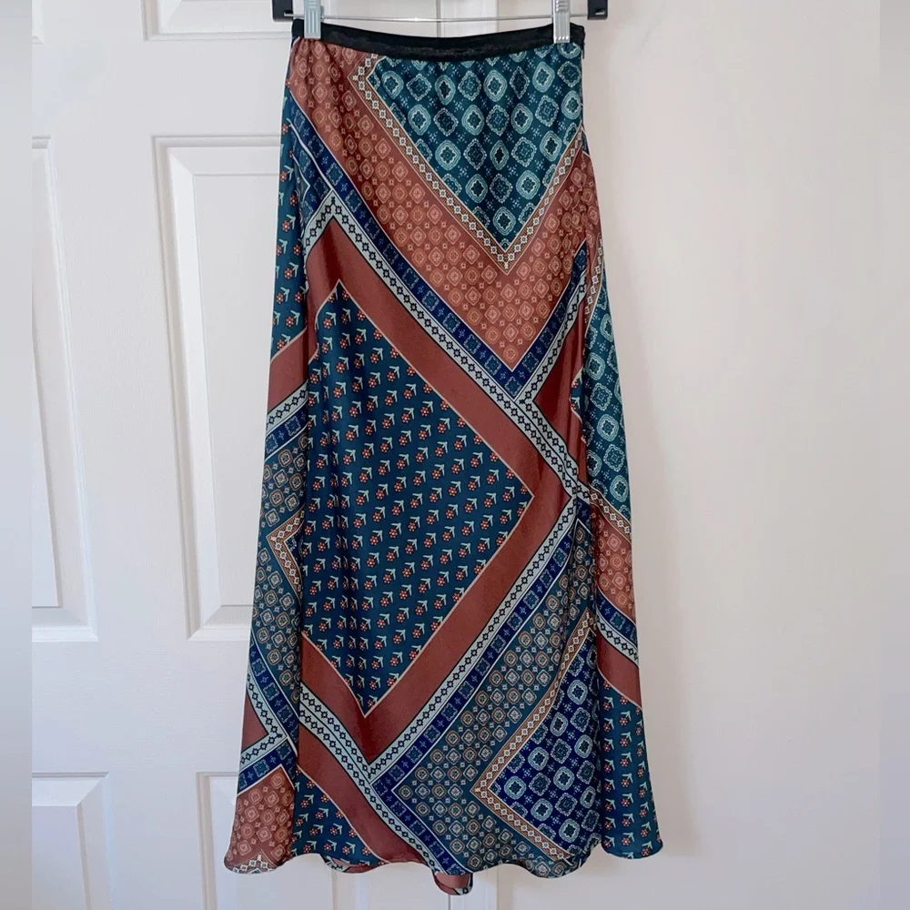 Bishop & Young Tasso Satin Slip Floral Bandana Patchwork Print Skirt Sz S - Picture 5 of 9